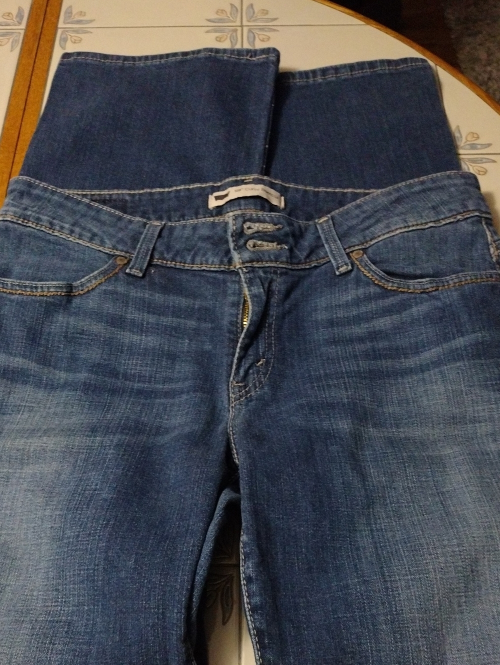 Woman's Levi's Dark Blue 529 Curvy fit Jeans